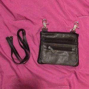 Pant loop purse